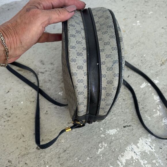 Gucci Micro GG round bag - Picture 3 of 8